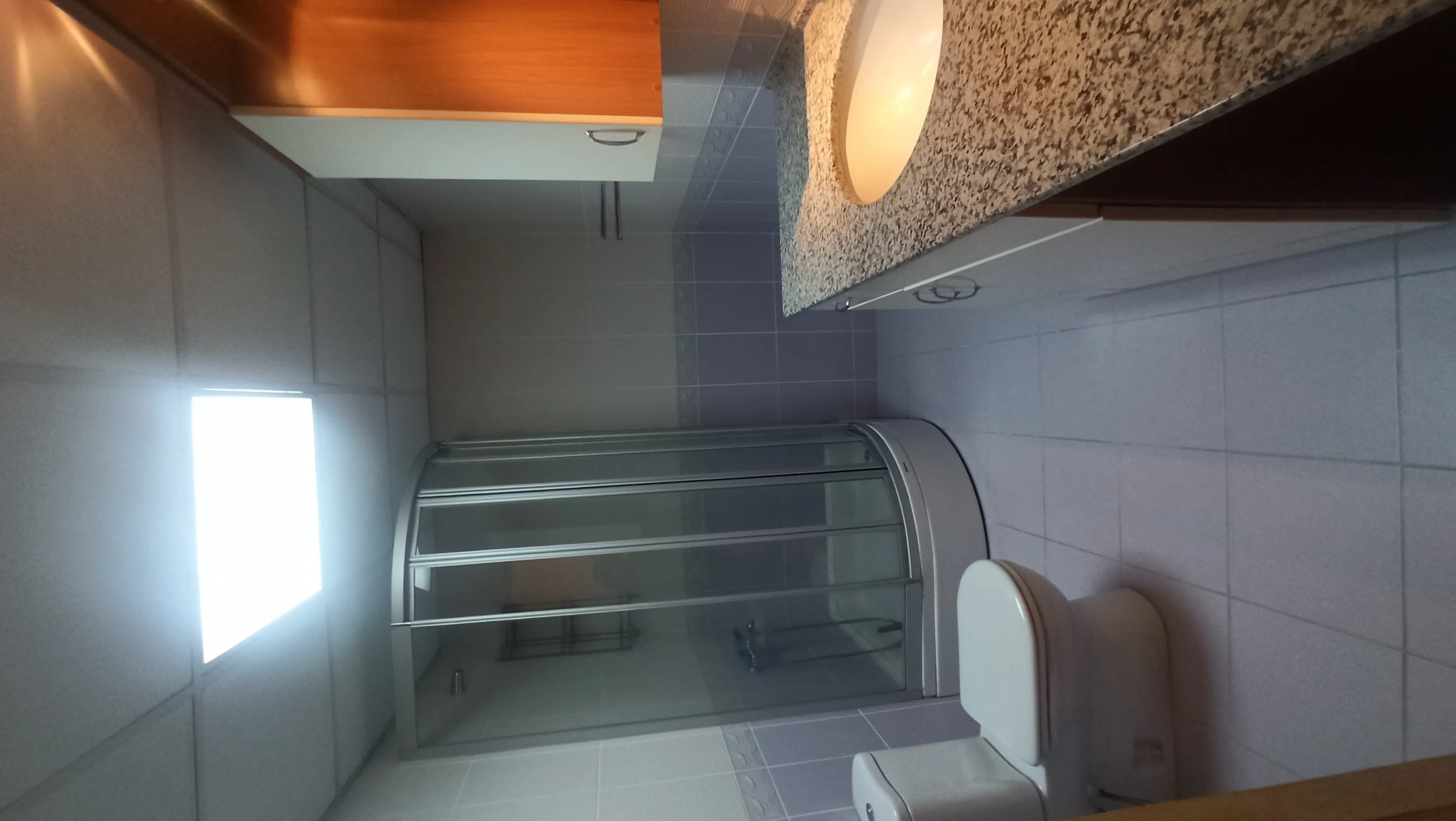 KARŞIYAKA'DA 2+1+BAHÇE KULLANIMLI YÜKSEK ZEMİN DAİRE