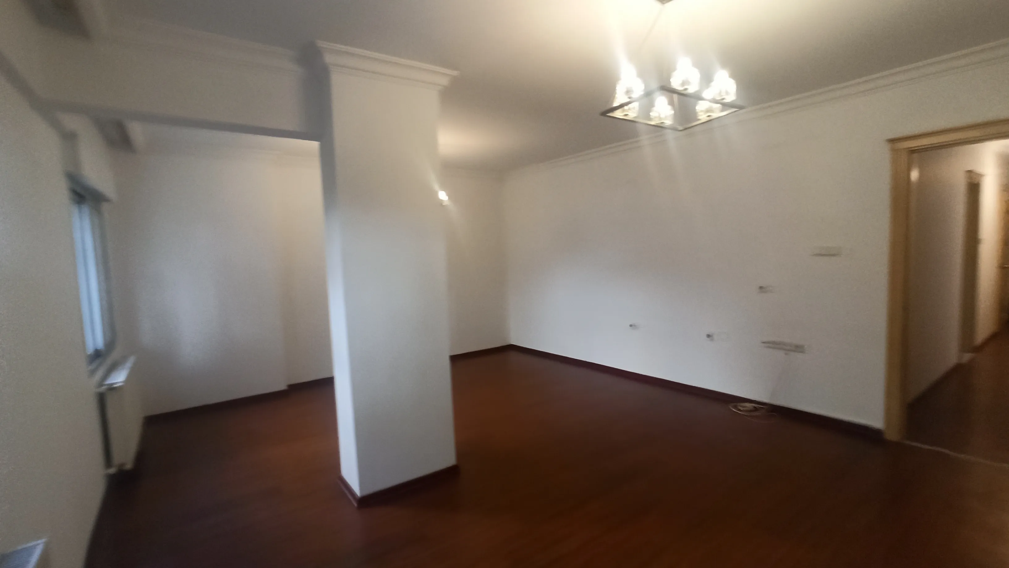 KARŞIYAKA'DA 2+1+BAHÇE KULLANIMLI YÜKSEK ZEMİN DAİRE