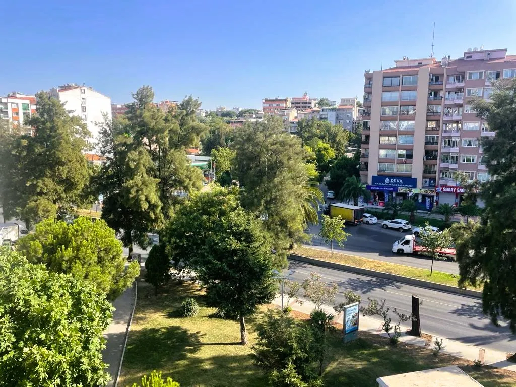 Arslan'dan Köstence'de 4+1 Önü Açık Kiralık Daire